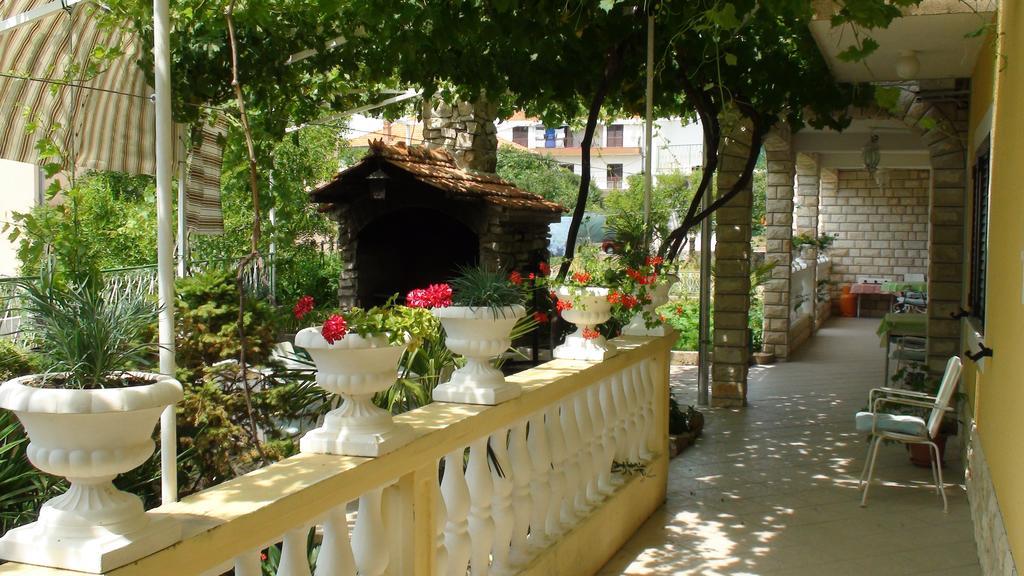 Apartments Milka Vodice Habitación foto